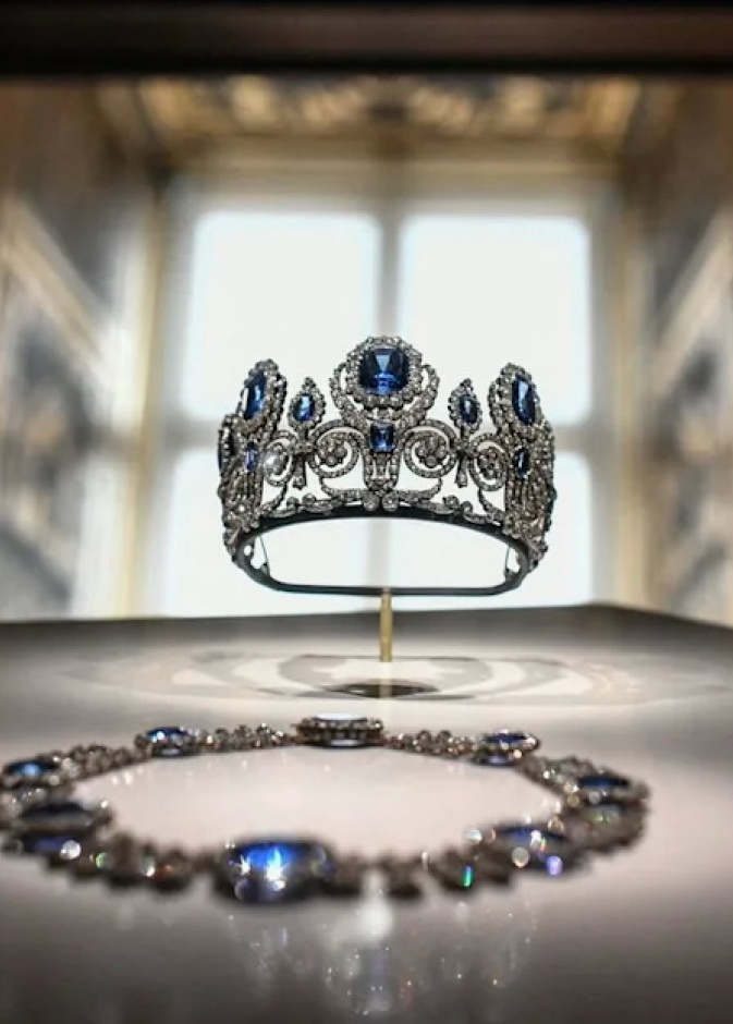 set of jewelry of Queen Marie-Amelie and Queen Hortense, displayed at Apollon's Gallery -Photo by STEPHANE DE SAKUTINAFP via Getty Images)