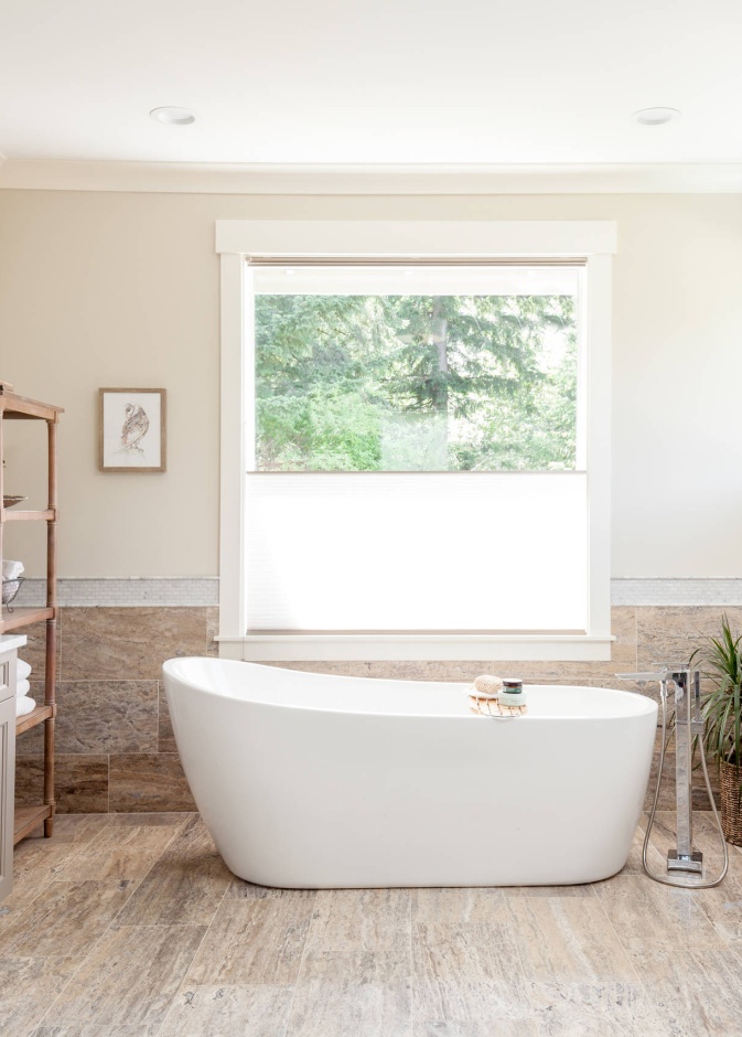 أسطح عمل الحمام من خامة الترافرتين  الأنيقة