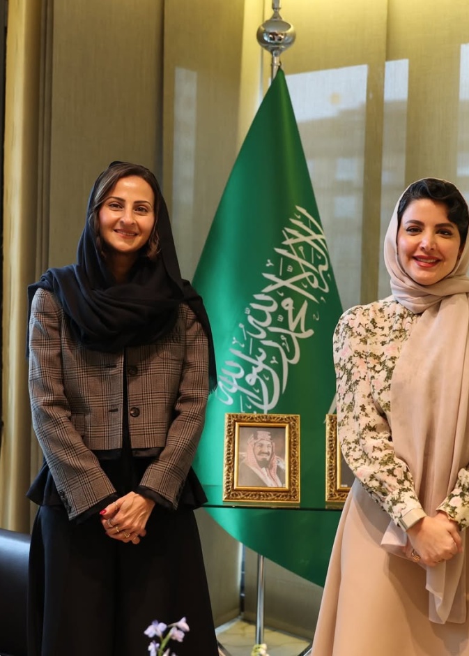 الأميرة سارة بنت بندر تبحث تعزيز التعاون الدولي لقطاع التمور خلال زيارتها إلى مدريد