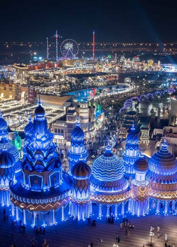 دليلكم لأبرز تجارب التسوق وأشهى المأكولات خلال احتفالات عيد الاتحاد في القرية العالمية