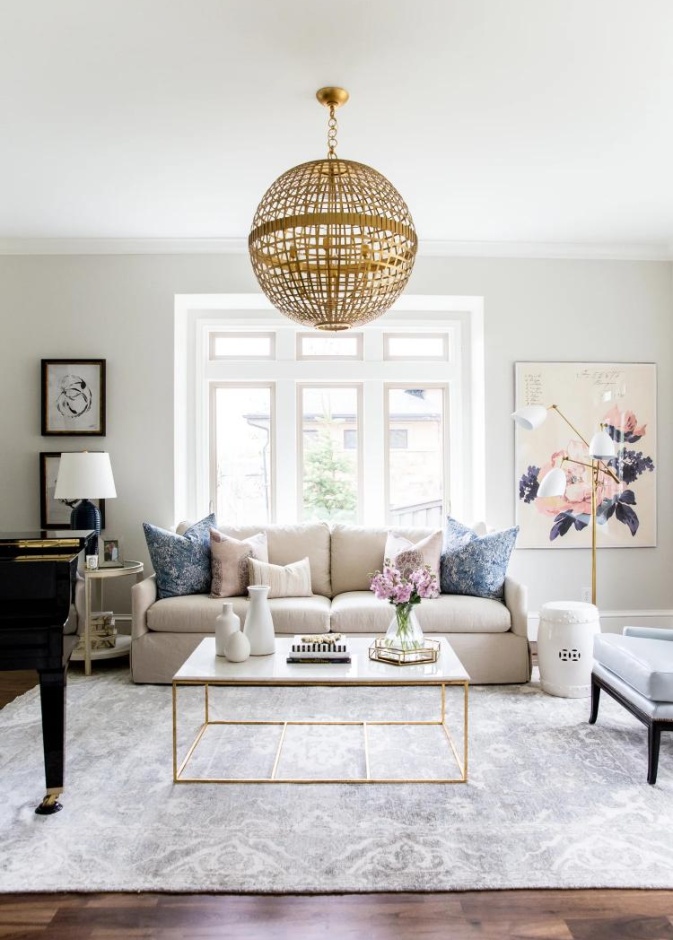 تعدد استخدامات درجةClassic Gray من أهم أسباب تفضيل الخبراء لها