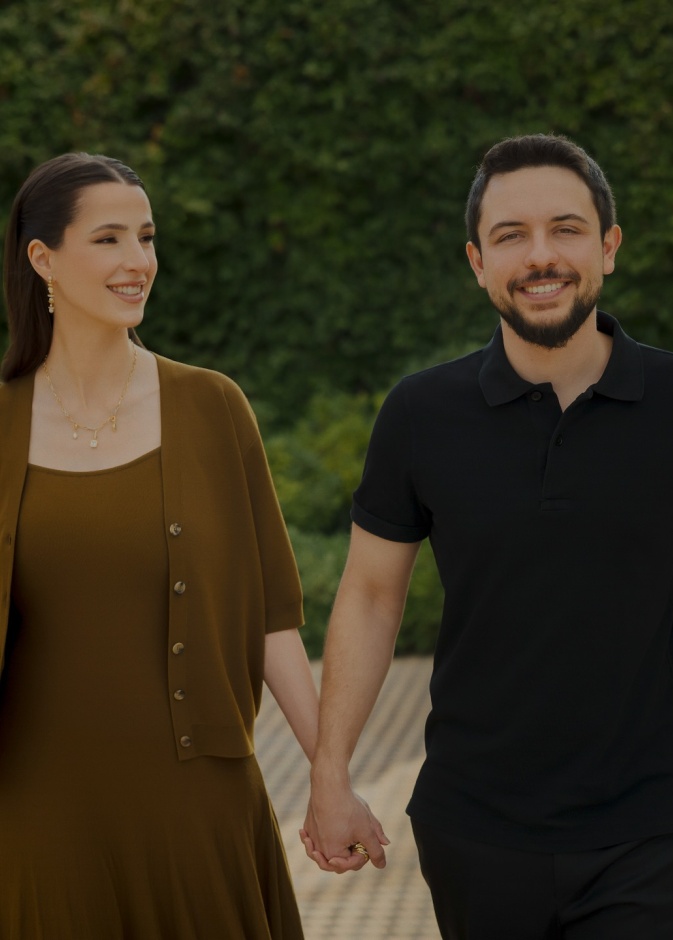 الأميرة رجوة تُبرز ذوقها الملكي في تنسيق المجوهرات الناعمة والبسيطة