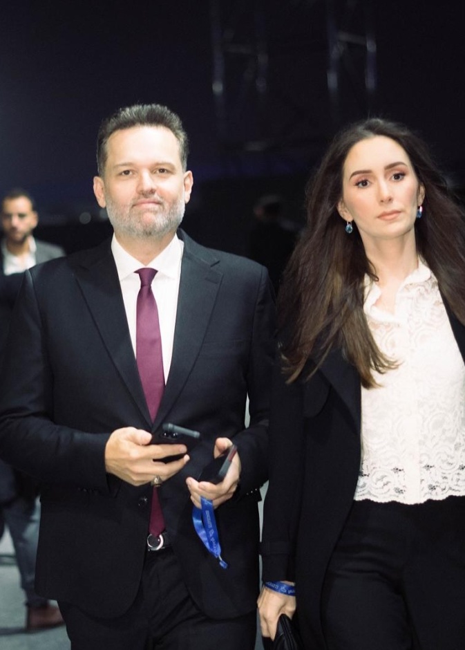 محمد محمود عبدالعزيز يرزق بمولوده الثاني