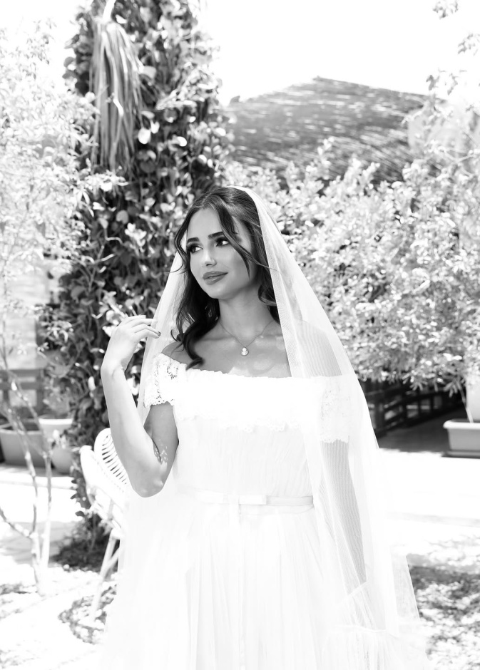 من اطلالات العرايس بمكياج خبيرة التجميل السعودية جميله فايز