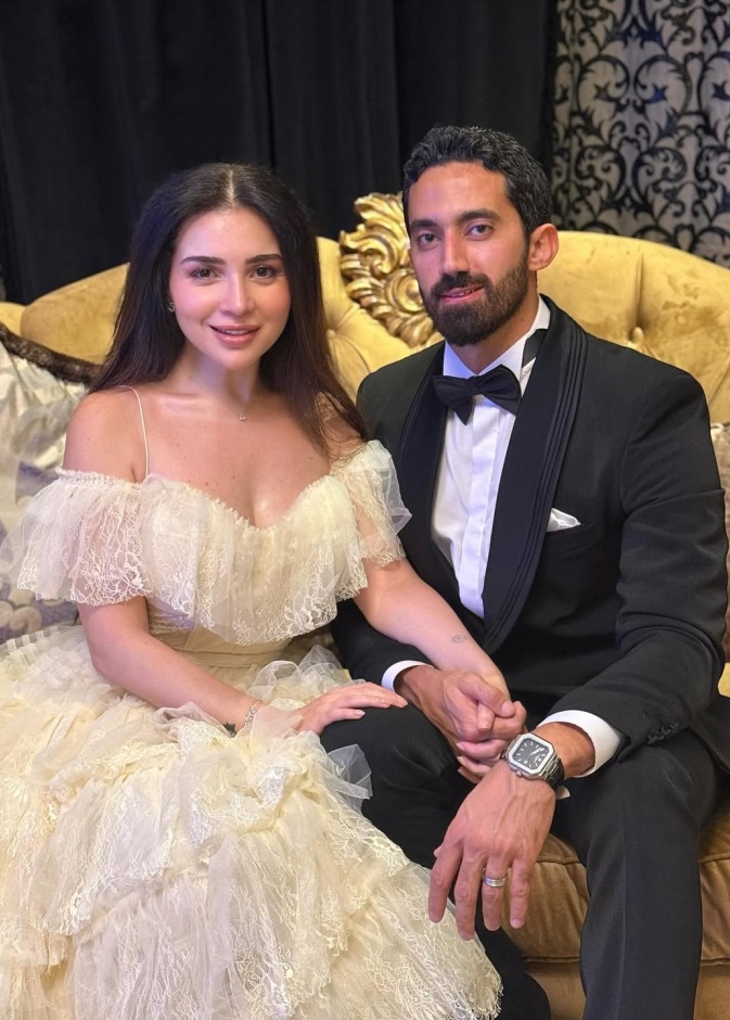 مجوهرات مي عز الدين في عقد قرانها لمسات بسيطة تعكس ذوقها الرفيع