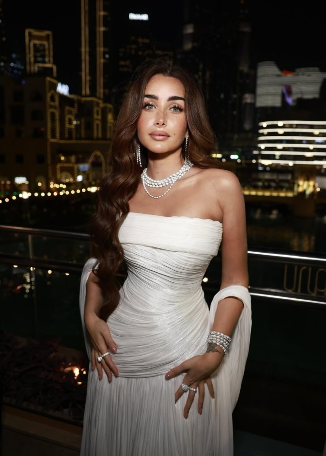 هنا الزاهد سفيرة جديدة لدار APM Monaco