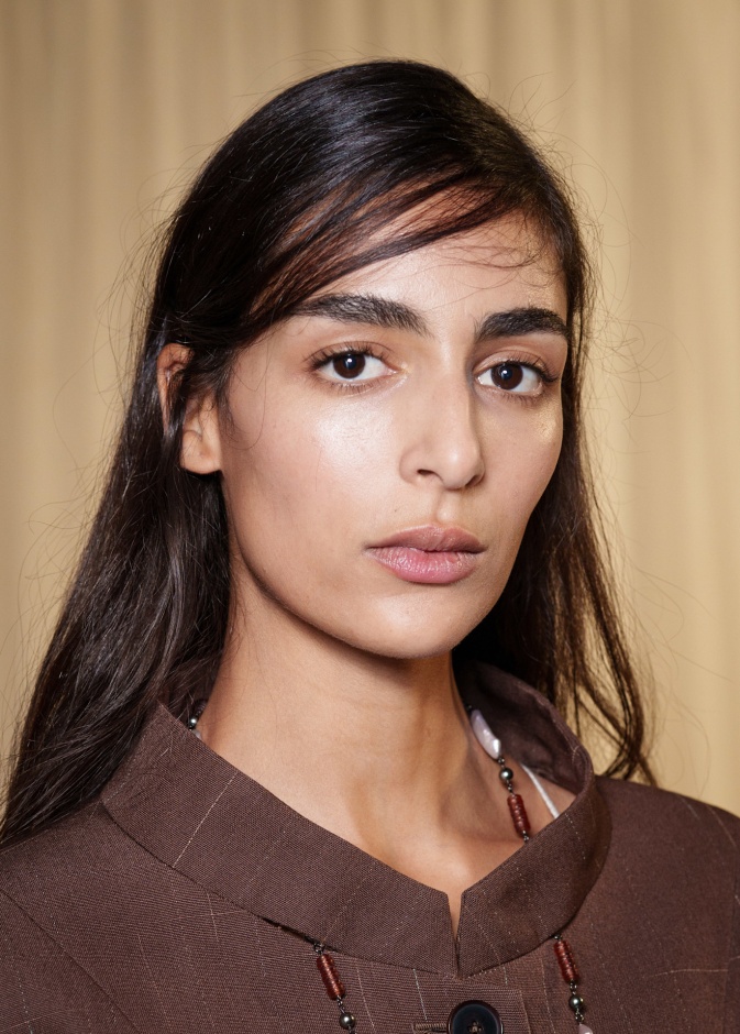  عارضة دار Tory Burch