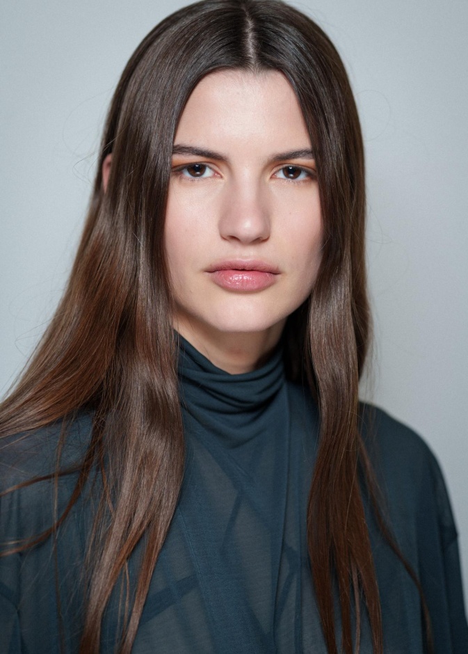 من الجذور حتى الأطراف كيف يمنحكِ الفيلر شعراً أقوى