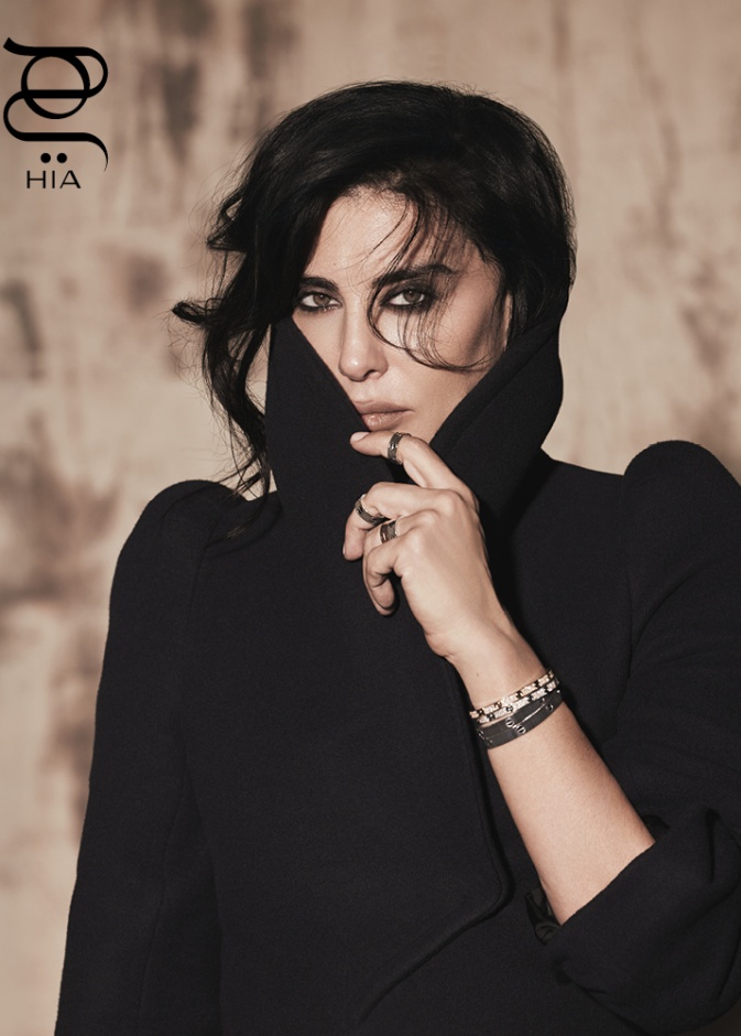 نادين لبكي نجمة عدد مجلة هي