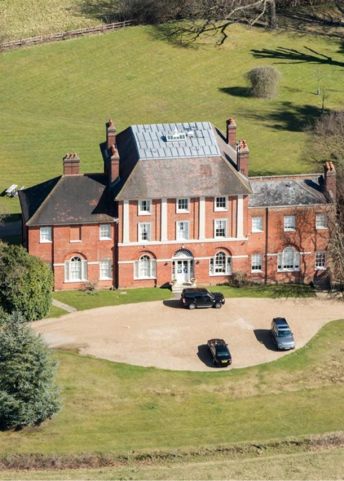  تفاصيل الإقامة الجديدة لأمير وأميرة ويلز