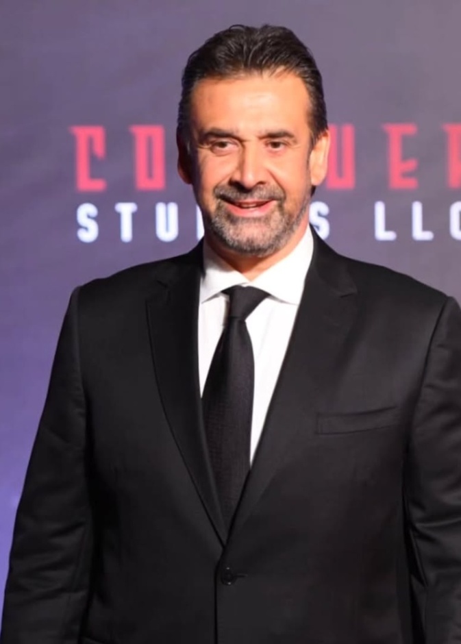 كريم عبد العزيز