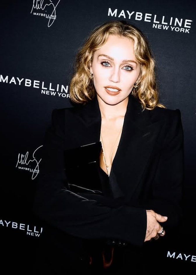 مايلي سايرس