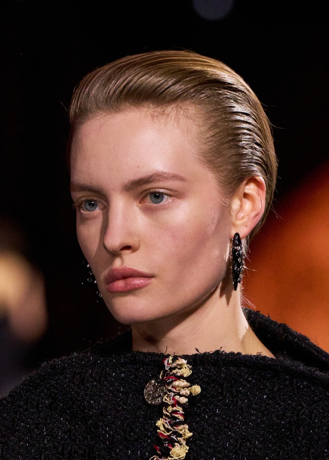 عندما يلتقي الهوت كوتور بالألوان