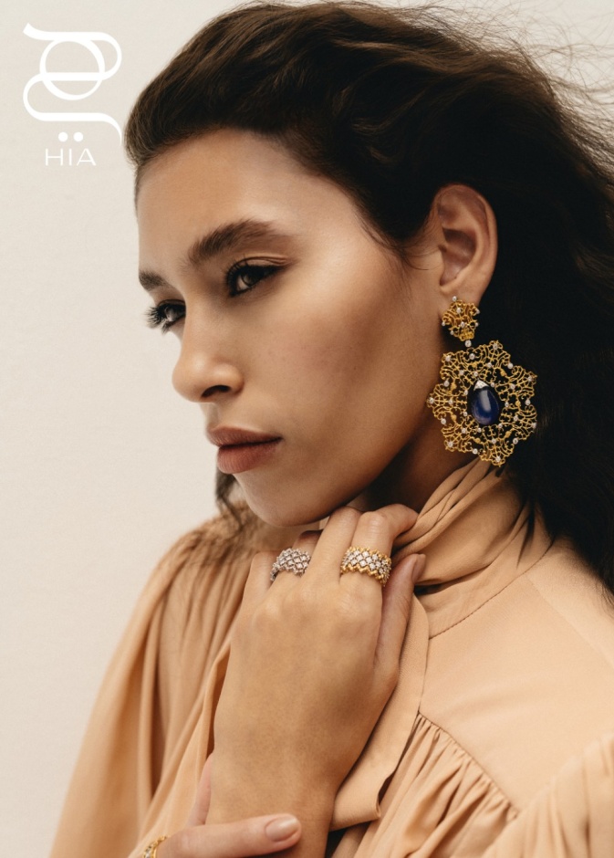 جلسة تصويرية خاصة مع دار BUCCELLATI... فخامة لا تشبه سواها