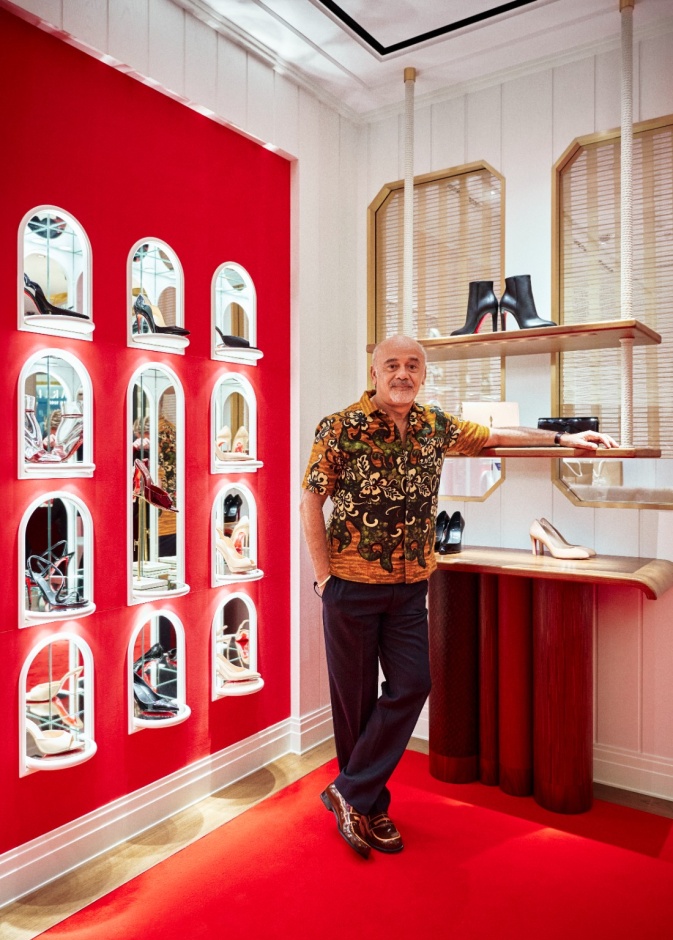 "كريستيان لوبوتان" تصل إلى أبوظبي في لحظة ثقافية فارقة تشهدها عاصمة دولة الإمارات