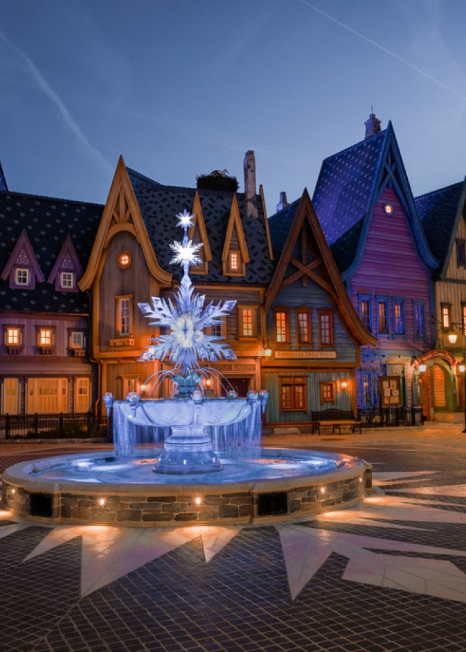 ديزني لاند® باريس تعلن عن تاريخ افتتاح "عالم فروزن" مع عشرات التجارب الجديدة