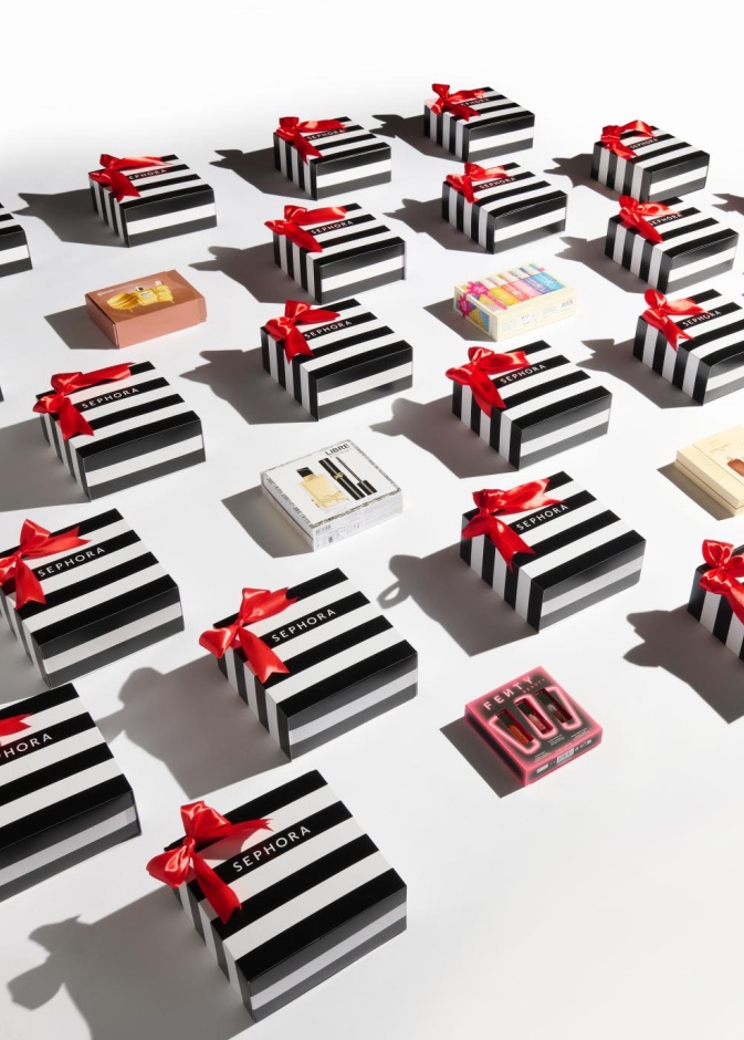 تشكيلة الأعياد 2025: أكبر مجموعة هدايا لدى سيفورا حتى الآن