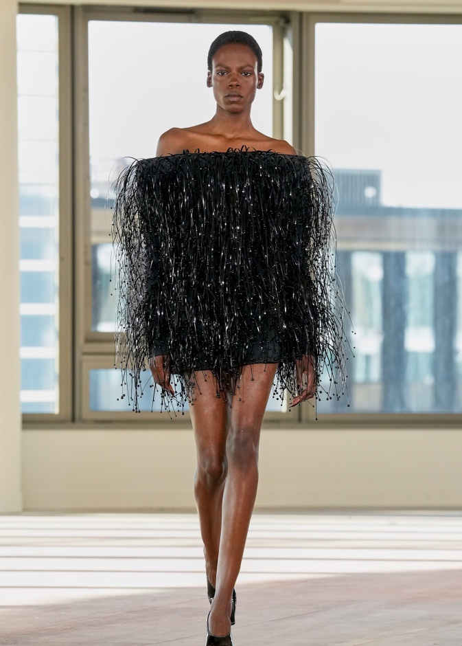 صيحة الشراريب في إطلالة من Stella McCartney