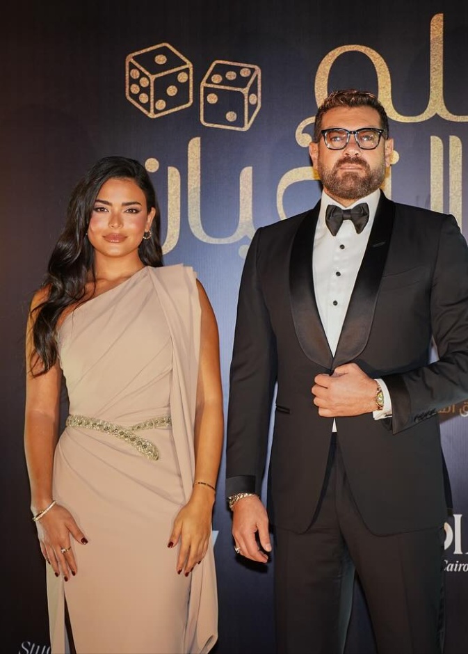 اسماء جلال وعمرو يوسف 