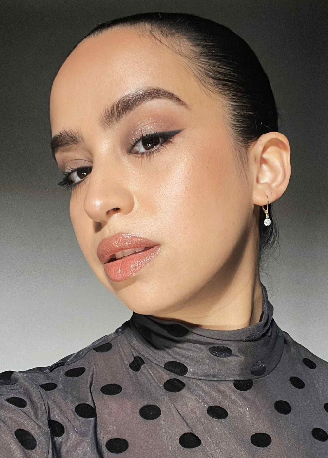 خبيرة المكياج آية طارق تعيد تعريف الجمال بطريقتها