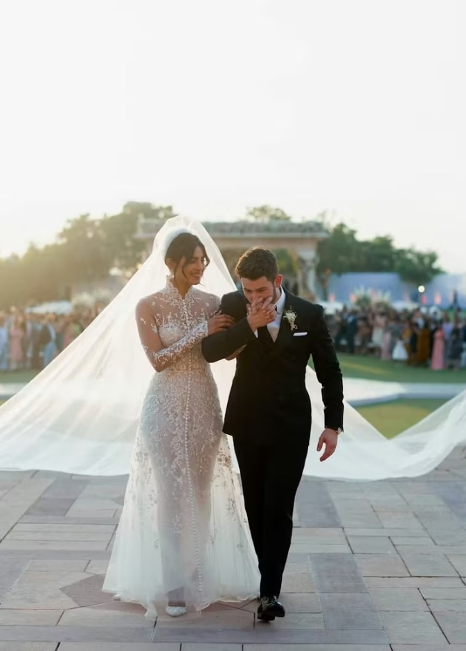 بريانكا تشوبرا Priyanka Chopra ونيك جوناس Nick Jonas