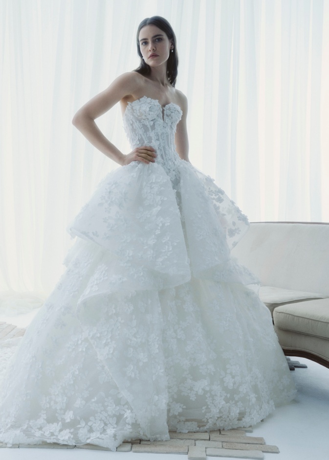 أوفرسكيرت بالكشكشة من  Rivini