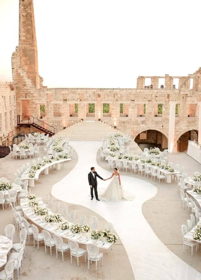 اختاري اللون الأبيض في زفاف 2026