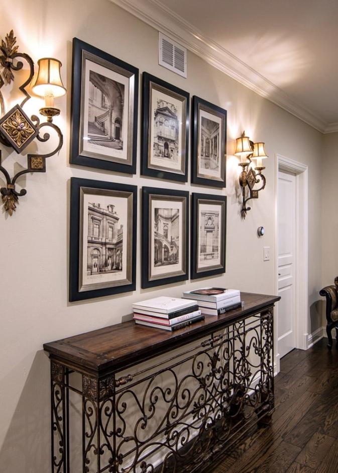 العناصر الزخرفية الجدارية بشكل مبالغ فيه، قد يخلق شعورًا بالفوضى البصرية