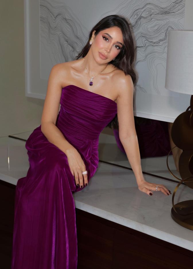 حصاد أسيل عمران بأجمل فساتين السهرة للعام 2025