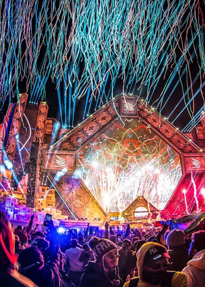 تشكيلة موسيقية تشمل الأنماط الموسيقية المتنوعة