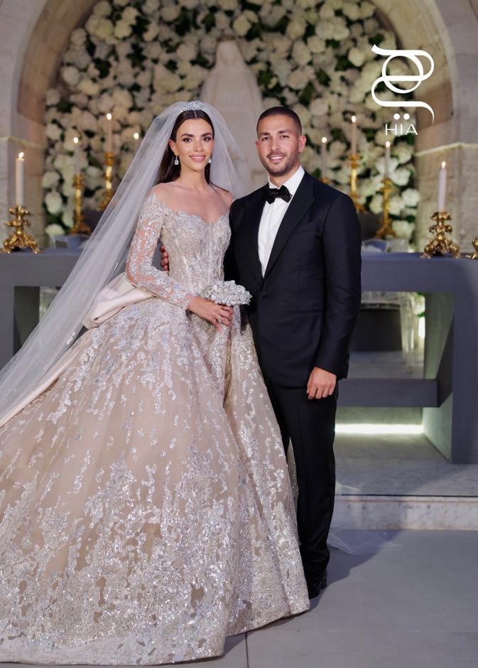 سيليو مع عروسته في يوم الزفاف