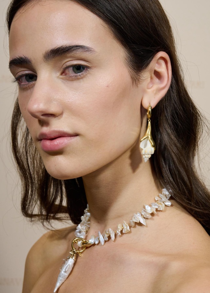 نصائحنا المجربة للحفاظ على منطقة تحت العين مشدودة وخالية من التجاعيد