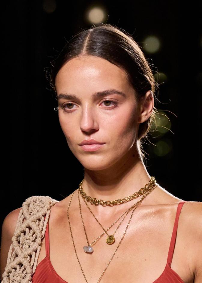 وداعًا لخطوط الجهة الرفيعة في دقائق معدودة بعلاجات طبيعية.. لا تفوتكِ