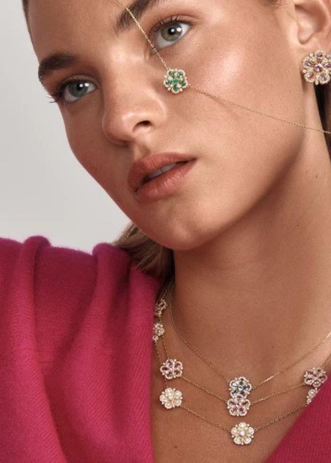 قلادة ياسمينة من Tanya Farah