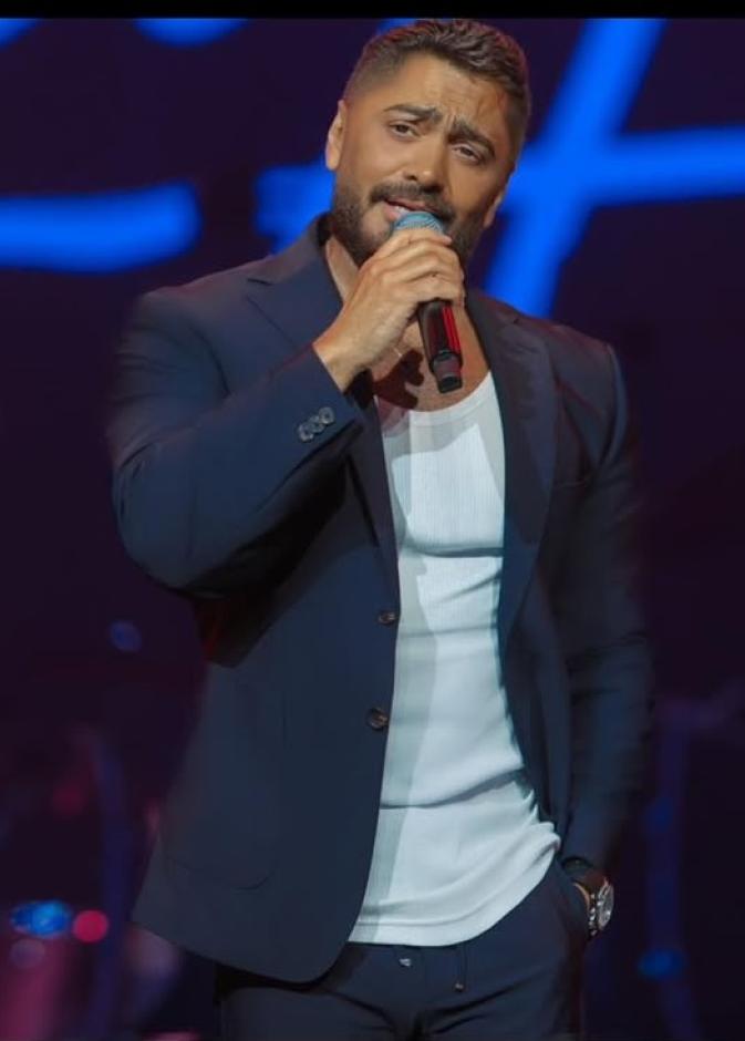 قلق واسع بسبب الأزمة الصحية لـ تامر حسني