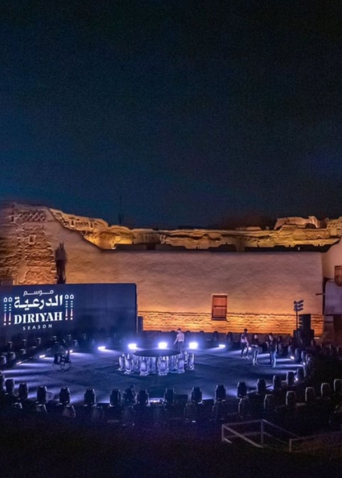 تجارب لا تُنسى في موسم الدرعية.. رحلة بين التاريخ والضيافة والفنون تحت شعار "عزّك وملفاك"