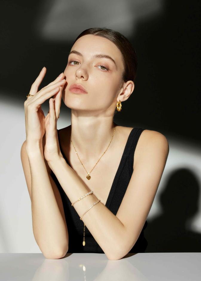 هل جربتِ يومًا الصمت كآلية بقاء