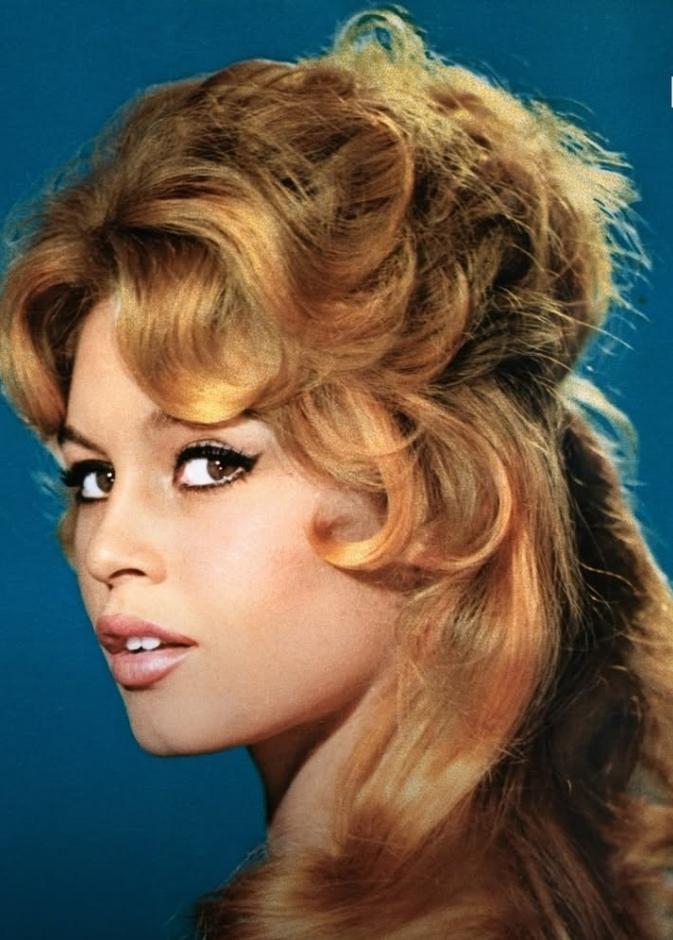 تفاصيل وفاة بريجيت باردو 