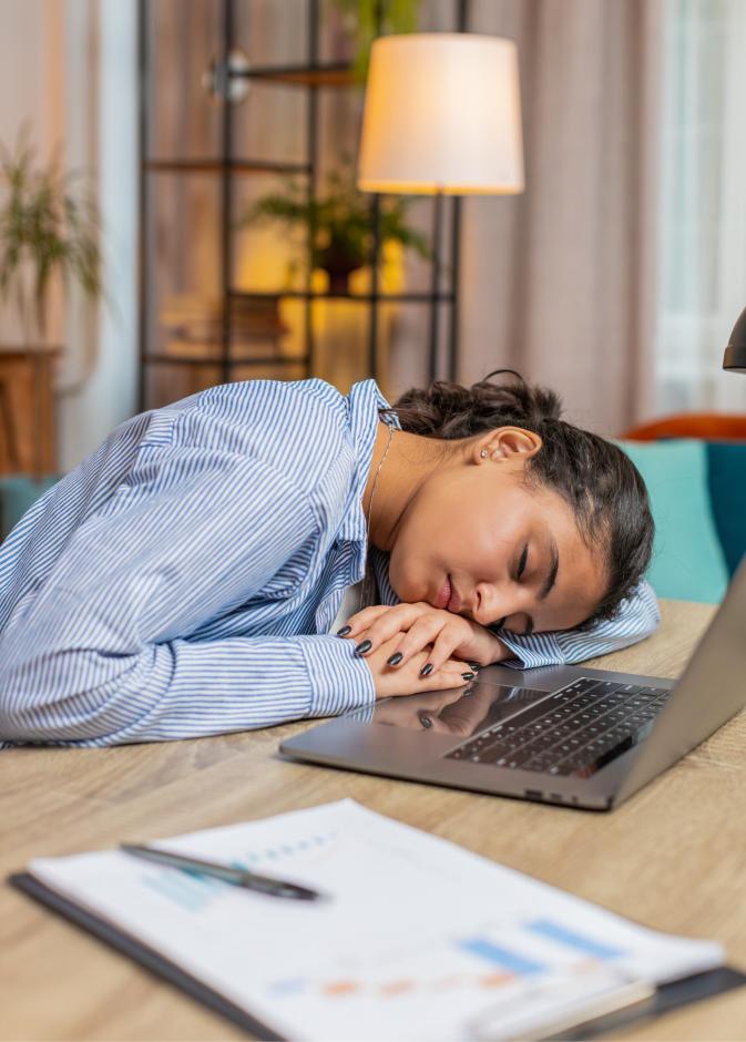 يؤثر النوم القهري على الحياة الاجتماعية والنفسية للمريض