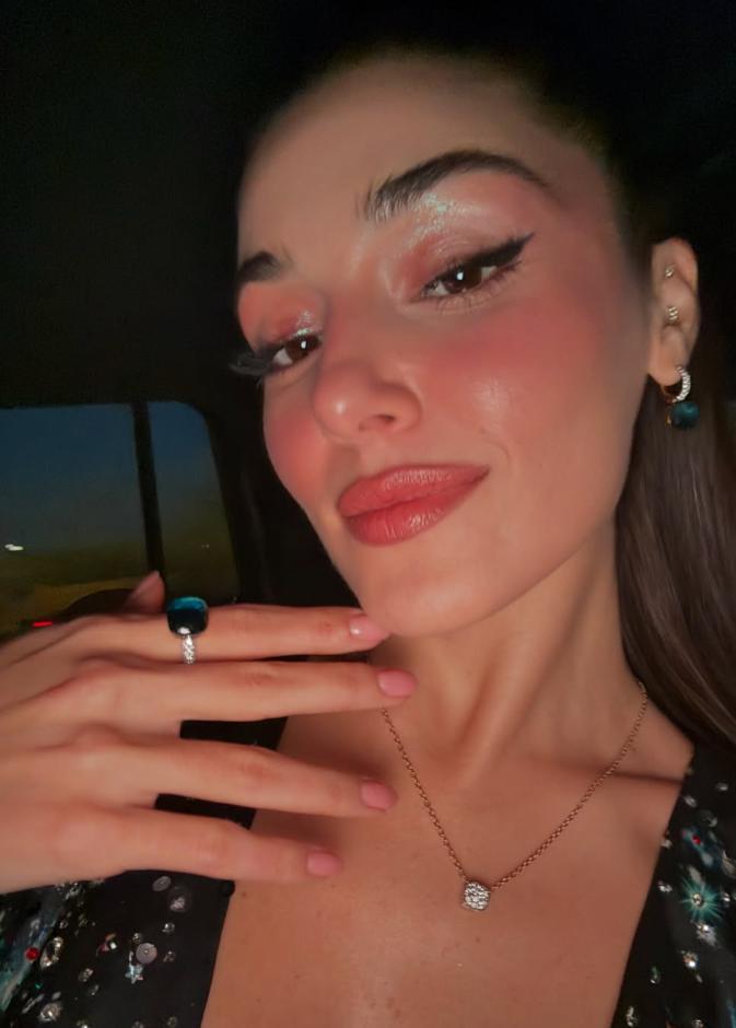  الفنانة التركية هاندا ارتشيل