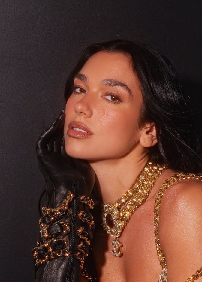 النجمة دواليبا صورة من انستغرامها