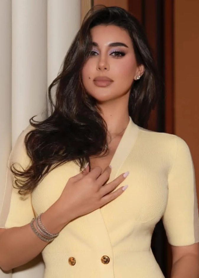 النجمة ياسمين صبري صورة من انستغرامها