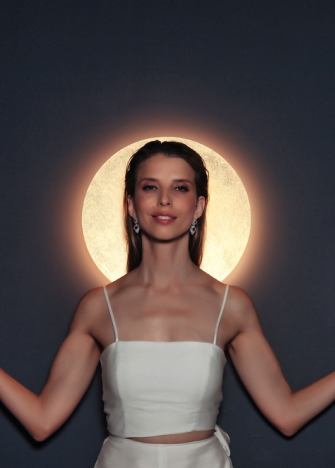 طقوس الضوء القمري حفلة كونية للعناية بجمالكِ من وحي نساء الحضارات الخالدة