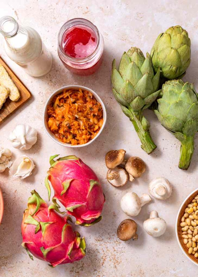 10 أطعمة غنية بالبروبيوتيك لصحة أمعائك