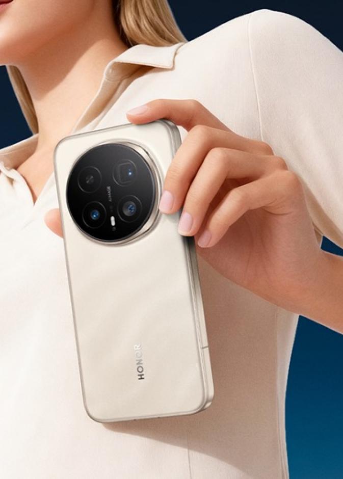 هاتف "Magic8 Pro" من HONOR