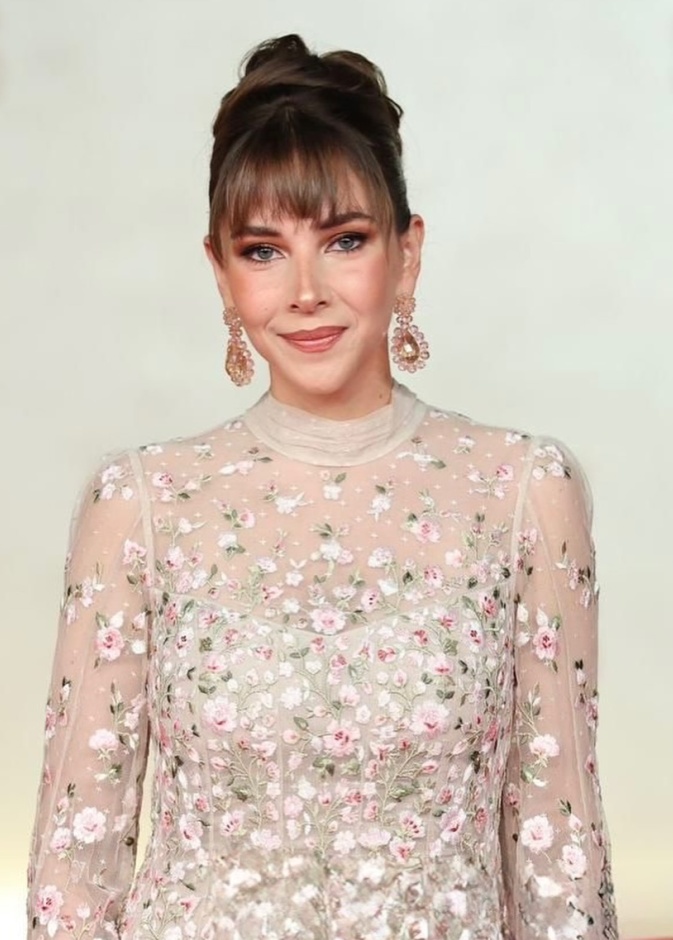 فاطمة البنوي