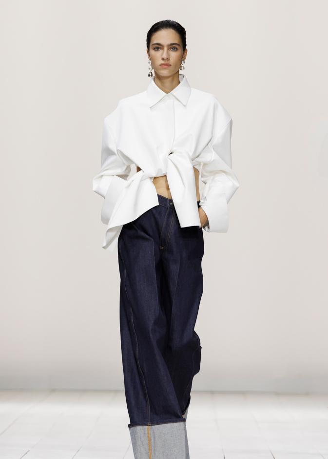 الدنيم من Givenchy