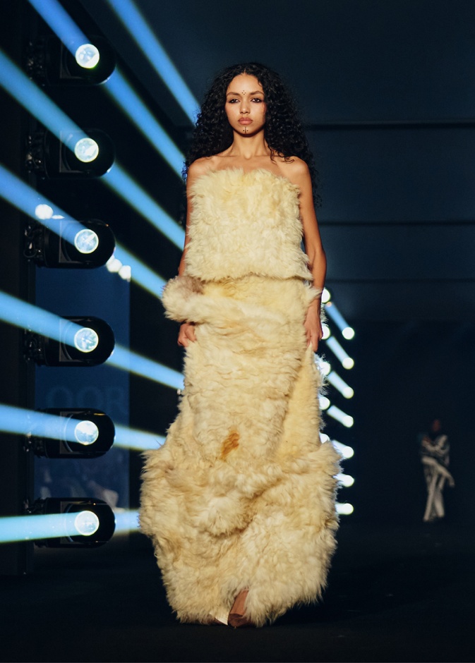  لماذا يجب أن تستمر الثقافة السعودية بصفتها مصدر إلهام في أسبوع الأزياء في الرياض؟ 