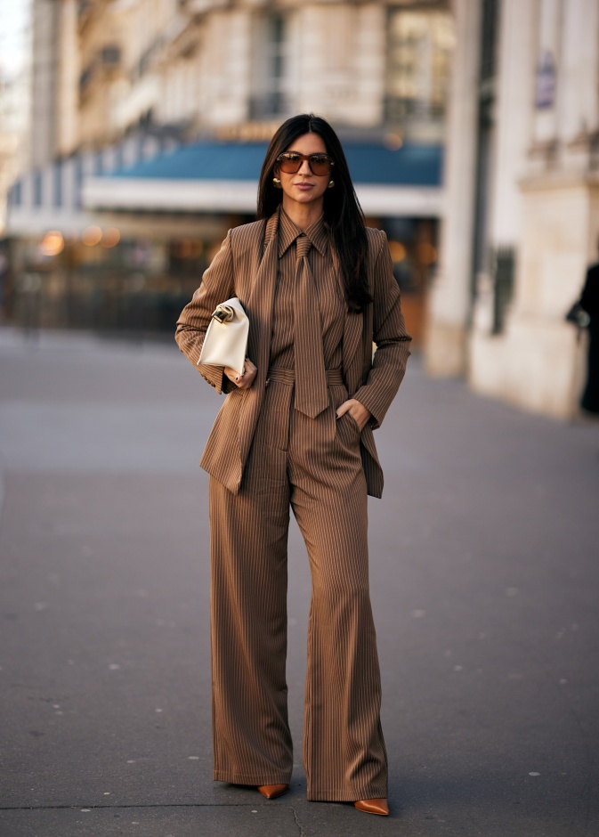 النقشة المقلمة لشتاء 2026 بأسلوب Street style