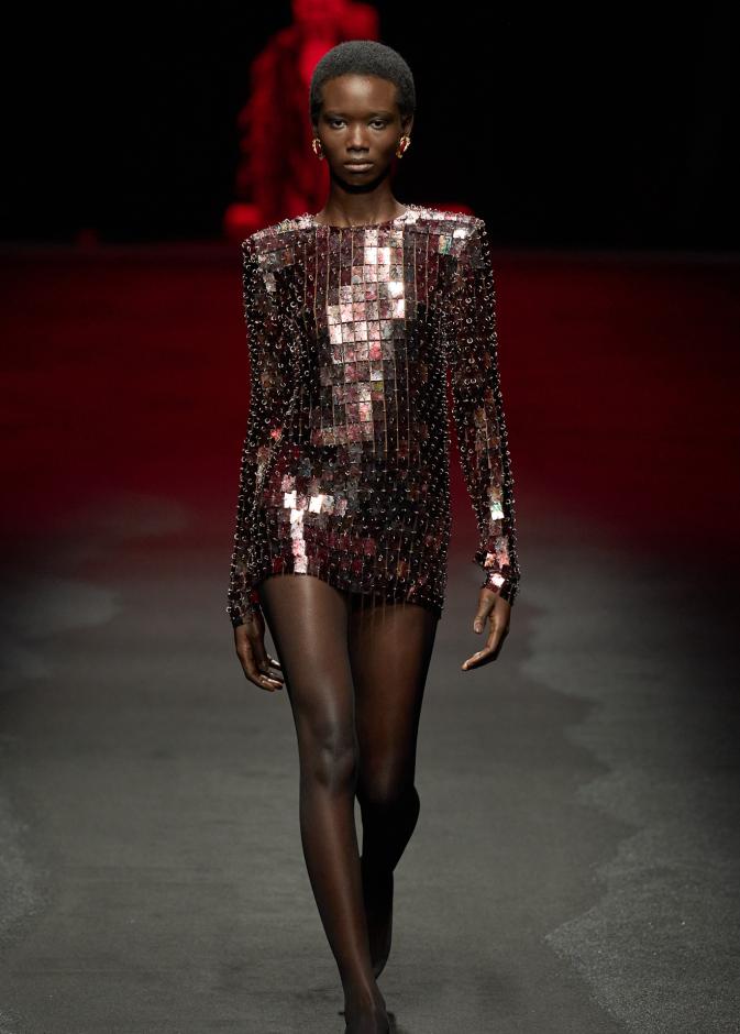 فساتين سهرة قصيرة بأسلوب Roberto Cavalli